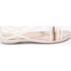 Crocs - Sandały. Szare klapki damskie Crocs, bez wzorów, z materiału, bez obcasa. W wyprzedaży za 179,90 zł.