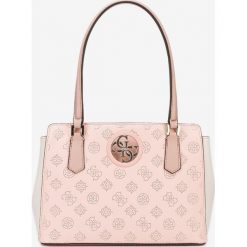 Guess Open Road Torebka Różowy. Różowe torebki klasyczne damskie Guess, z aplikacjami, z materiału, bez dodatków. Za 592,95 zł.