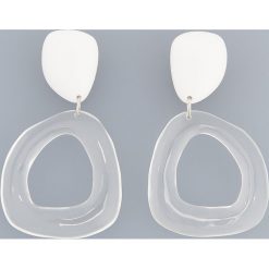 Kolczyki - Biały. Białe kolczyki damskie marki Reserved. Za 29,99 zł.