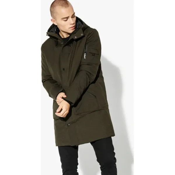 Confront Kurtka Talc , khaki, rozmiar XL. Brązowe kurtki męskie Confront, na zimę, xl, bez wzorów, z polaru, bez kaptura. W wyprzedaży za 159,99 zł.