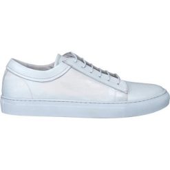 Sneakersy BUBN000059. Białe sneakersy męskie Giacomo Conti, bez zapięcia. Za 499,00 zł.