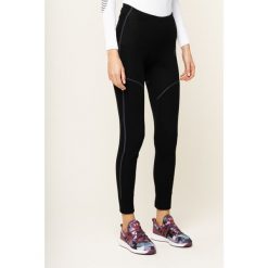 Legginsy Odlo 155171. Czarne spodnie damskie Odlo, xs, z poliesteru. W wyprzedaży za 159,00 zł.