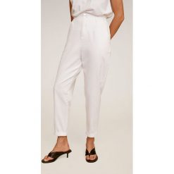 Mango - Jeansy Patricia. Białe jeansy damskie Mango, z podwyższonym stanem. Za 139,90 zł.