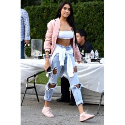 Damskie jeansy MIRIAM. Niebieskie jeansy damskie Damskie jeansy MIRIAM. W wyprzedaży za 79,00 zł.