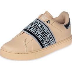 Trampki i Sneakersy Trussardi Jeans. Szare trampki i tenisówki damskie Trussardi Jeans, z napisami, z jeansu, bez zapięcia. Za 600,00 zł.