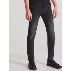 Jeansy slim z przetarciami - Czarny. Czarne jeansy męskie Reserved, m, bez wzorów. Za 129,99 zł.