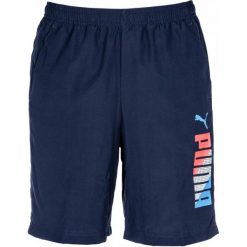 Puma Spodenki Fun Graphic Woven Bermuda Peacoat S. Niebieskie spodenki sportowe męskie marki Puma, sportowe. W wyprzedaży za 89,00 zł.