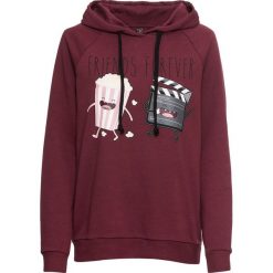 Bluza z kapturem bonprix matowy jeżynowy z nadrukiem. Fioletowe bluzy rozpinane damskie bonprix, z nadrukiem, z kapturem. Za 89,99 zł.