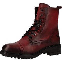 Botki w kolorze czerwonym. Czerwone botki damskie Tom Tailor, Mustang, Bugatti, Camel Active, Lloyd, bez obcasa, na sznurówki. W wyprzedaży za 319,95 zł.