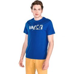 Jack & Jones Wavy Koszulka Niebieski. Niebieskie podkoszulki męskie Jack & Jones, s, z nadrukiem, z bawełny, bez kołnierzyka, krótkie. Za 66,95 zł.