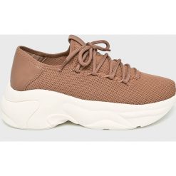 Steve Madden - Buty Chatter. Pomarańczowe buty sportowe damskie z materiału, sportowe. W wyprzedaży za 279,90 zł.
