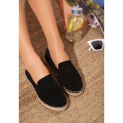 Czarne Espadryle Appealingness. Czarne espadryle damskie Born2be, bez wzorów, bez obcasa, na płaskiej podeszwie. Za 69,99 zł.
