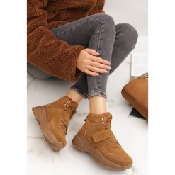 Camelowe Traperki Edgecliff. Brązowe sneakersy damskie Renee. Za 109,99 zł.