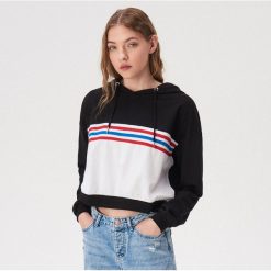 Sportowa bluza w paski - Czarny. Bluzy sportowe damskie Sinsay. Za 49,99 zł.