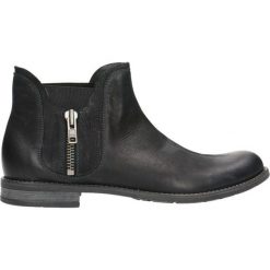 Botki ALDO. Czarne botki męskie Gino Rossi, z nubiku. Za 399,90 zł.
