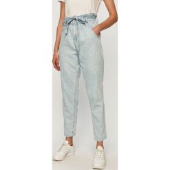 Tally Weijl - Jeansy. Niebieskie jeansy damskie TALLY WEIJL, z podwyższonym stanem. W wyprzedaży za 99,90 zł.