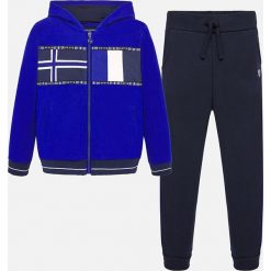 Mayoral - Komplet dziecięcy 128-172 cm. Niebieskie spodnie chłopięce Mayoral, z nadrukiem, z elastanu, długie. Za 199,90 zł.