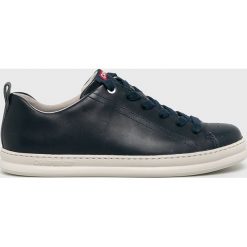 Camper - Buty. Niebieskie buty sportowe męskie Camper, ze skóry, na sznurówki. W wyprzedaży za 349,90 zł.
