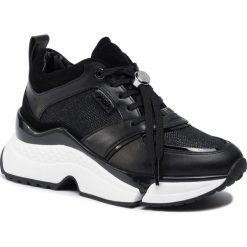 Sneakersy KARL LAGERFELD - KL61631 Black Lthr/Textile. Czarne półbuty damskie KARL LAGERFELD, z zamszu. Za 929,00 zł.