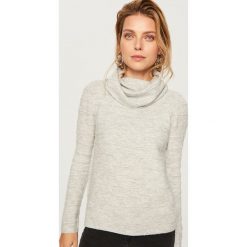 Sweter z golfem - Jasny szar. Białe golfy damskie marki Reserved, l, z dzianiny. Za 79,99 zł.