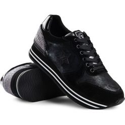 Sneakersy Trussardi Jeans. Czarne sneakersy damskie Trussardi Jeans, z jeansu. Za 639,00 zł.