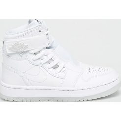 Jordan - Buty Jordan 1 Nova XX. Białe buty sportowe damskie Jordan, bez wzorów, ze skóry, sportowe. W wyprzedaży za 469,90 zł.