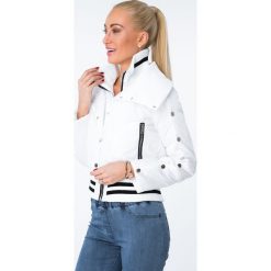 Kurtka ze ściągaczem biała MISC006. Białe kurtki damskie Fasardi, s. Za 229,00 zł.