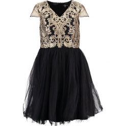 Sukienki hiszpanki: Chi Chi London Curvy SHAHEEN Sukienka koktajlowa black/gold