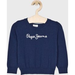 Pepe Jeans - Sweter dziecięcy 92-178/180 cm. Niebieskie swetry chłopięce Pepe Jeans, z aplikacjami, z bawełny, z okrągłym kołnierzem. W wyprzedaży za 169,90 zł.