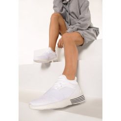 Białe Buty Sportowe Meteor Blade. Białe buty sportowe damskie Born2be, bez wzorów, sportowe. W wyprzedaży za 79,99 zł.