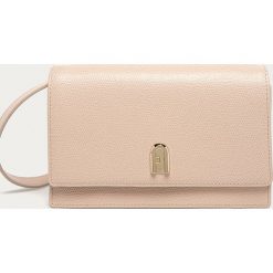 Furla - Torebka skórzana 1927. Różowe listonoszki damskie Furla, w paski, z poliesteru, na ramię, małe, z aplikacjami. Za 829,90 zł.