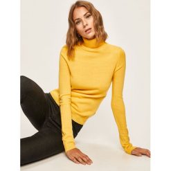 Answear - Sweter. Żółte swetry damskie ANSWEAR, s, bez wzorów, z dzianiny, bez rękawów, bez kaptura. W wyprzedaży za 59,90 zł.