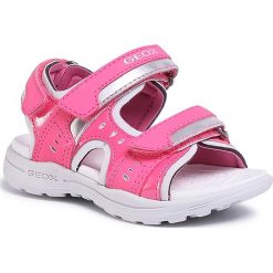 Sandały GEOX - J Vaniett G. B J026AB 050BN C8295 M Fuchsia/Silver. Różowe sandały dziewczęce Geox, ze skóry ekologicznej, bez zapięcia. W wyprzedaży za 139,00 zł.