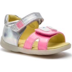 Sandały AGATHA RUIZ DE LA PRADA - 192909 A-Geranio. Szare sandały dziewczęce Agatha Ruiz de la Prada, ze skóry ekologicznej, bez zapięcia. Za 249,00 zł.