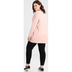 Swetry klasyczne damskie: ADIA VNECK LONG SLEEVES BELLA BASIC Sweter rose smoke