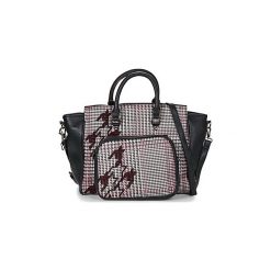 Torebki do ręki Desigual BOLS_MANHATTAN CLIMBER. Czarne torebki klasyczne damskie Desigual, bez wzorów, do ręki, bez dodatków. Za 343,20 zł.