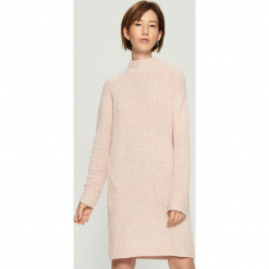 Dzianinowa sukienka oversize - Różowy. Czerwone sukienki dzianinowe Sinsay, l, oversize. Za 99,99 zł.