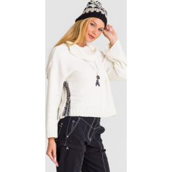 GOLF ARMANI EXCHANGE. Żółte swetry damskie Armani Exchange, s, z aplikacjami, z materiału, bez rękawów, bez kaptura. Za 579,00 zł.