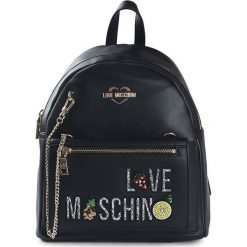 Plecak Love Moschino. Czarne plecaki damskie Love Moschino, bez wzorów, ze skóry ekologicznej. Za 1039,00 zł.