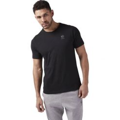Koszulka Reebok Starcrest Heritage Logo (CE5085). Czarne koszulki męskie Reebok, m, bez wzorów, z bawełny, bez kołnierzyka. Za 47,99 zł.