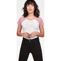G-Star Raw - Top. Białe topy damskie G-Star RAW, s, z nadrukiem, z bawełny, z okrągłym kołnierzem. W wyprzedaży za 89,90 zł.