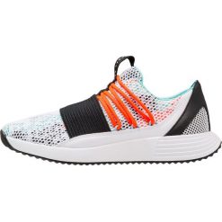 Under Armour BREATHE LACE Obuwie treningowe white. Białe buty sportowe damskie Under Armour, z materiału. Za 379,00 zł.