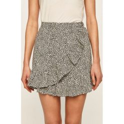 Tally Weijl - Spódnica. Czarne spódniczki damskie TALLY WEIJL, na co dzień, s, w kwiaty, z poliesteru, casualowe, mini, proste. W wyprzedaży za 69,90 zł.
