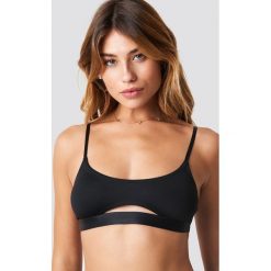 Ow Intimates Biustonosz Lara - Black. Czarne biustonosze Ow Intimates, bez wzorów, z materiału. Za 181,95 zł.