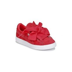 Buty Dziecko Puma SUEDE HEART VALENTINE PS. Czerwone trampki dziewczęce Puma, bez wzorów, bez zapięcia. Za 202,30 zł.
