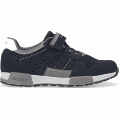 Geox tenisówki chłopięce ALFIER J826NA_014AF_C0661 37 niebieskie. Niebieskie buty chłopięce sportowe Geox, z syntetyku, na sznurówki. Za 279,00 zł.
