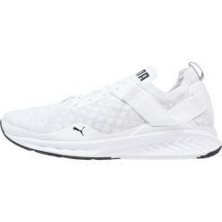 Puma IGNITE EVOKNIT Obuwie do biegania treningowe white/quarry/vaporous gray. Białe buty do biegania damskie marki Puma, z materiału. W wyprzedaży za 299,40 zł.