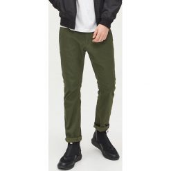 Spodnie slim basic - Khaki. Brązowe spodnie męskie Cropp, m. Za 89,99 zł.