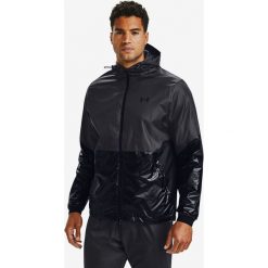 Under Armour RECOVER™ Kurtka Czarny. Czarne płaszcze męskie Under Armour, s, bez wzorów, z poliesteru, bez kaptura. Za 550,95 zł.
