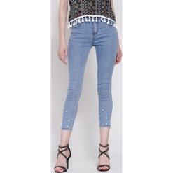 Boyfriendy damskie: Niebieskie Jeansy Tiny Diamonds